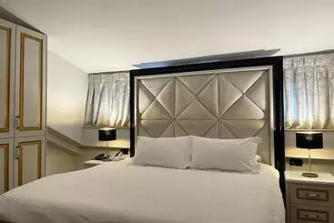 تختخواب و صبحانه Vila Shard Boutique