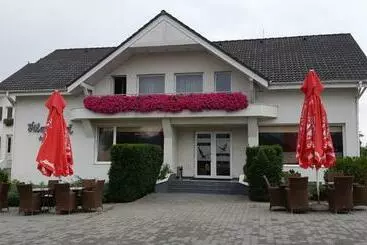 ホテル Vila Vlad