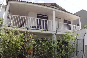 ペンション Marmows Place