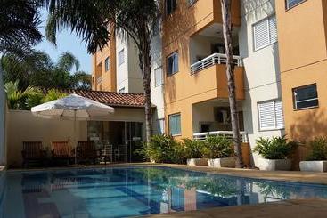 هتل آپارتمان Lorenza By Paramar