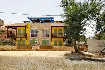 هتل آپارتمان Sal Service   Beach Residence