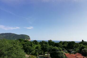 Apart Hotel Forte Roses Montenegro Ko Buljarica