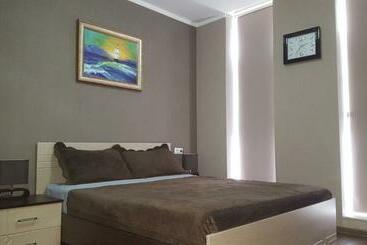 Mimino Apartment Deluxe First Line