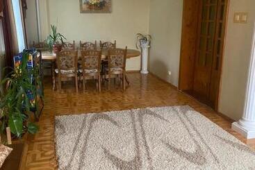 بنسيون Guest House Arnika