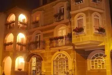 پانسیون Guest House Villa Lord