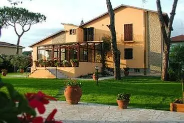 Majatalo B&b Villa Acero