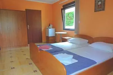پانسیون Villa Budvanka Guesthouse