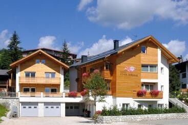 Aparthotel Residence Ciasa Mirasas