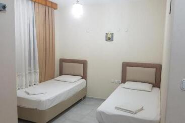 Aparthotel Villa Ali Ozalp