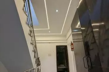 Hotel Shikhar Inn