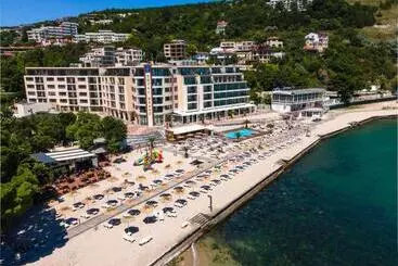 Royal Grand Hotel And Spa All Inclusive And Free Beach Accsess
