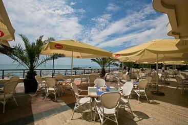 Royal Grand Hotel And Spa   All Inclusive And Free Beach Accsess