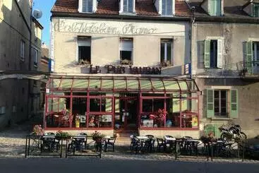 Hotell Pub Vauban Terreaux