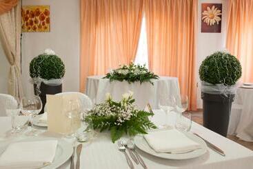 호텔 Ristorante Il Pino