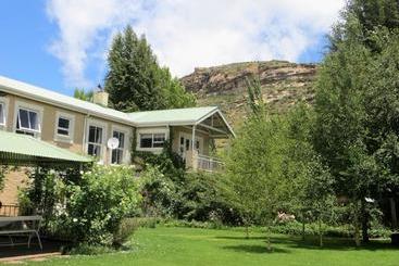 Pensió Millpond House