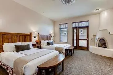 ホテル Piñon Court By La Fonda