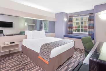 Microtel Inn And Suites By Wyndham Appleton