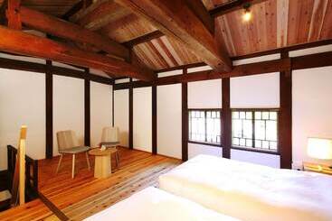 פונדק Nipponia Hotel Takehara Saltworks Town