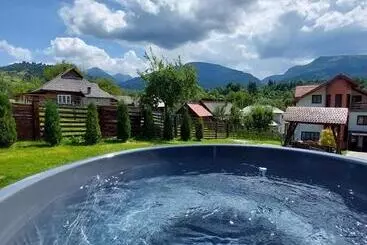 Vidéki Szálló Pensiunea Simi