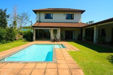 Afri Lala Bed & Breakfast