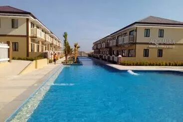 Hotell Aquamira Resort & Residence
