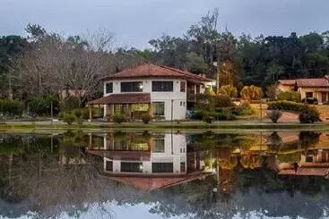 Maaseutuhotelli ózera Hotel Fazenda