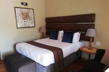 צימר Riverside's Kaia