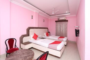 Hotel Benjamin By Oyo Rooms