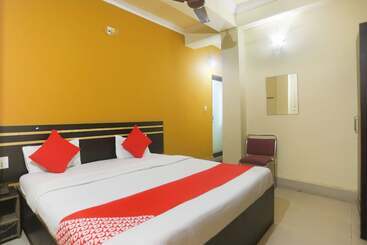 Hotell Trishakti By Oyo Rooms
