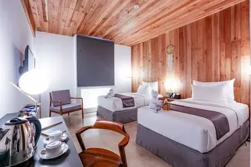 Hotel Yama Resort