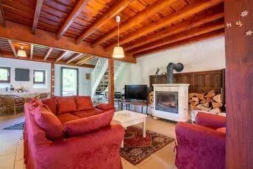 Majatalo Le Vieux Nayeu