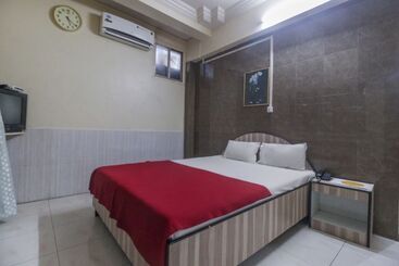 Spot On 49319 Hotel Welcome