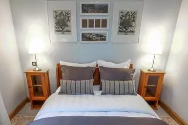 ベッドアンドブレックファースト Le Hibou Heureux