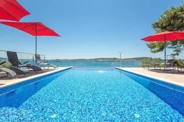 Hotel Gem Of The Sea Alenka