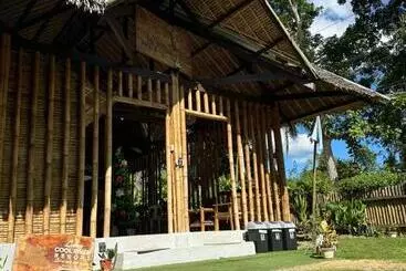 Hotel Loboc Cool River Resort