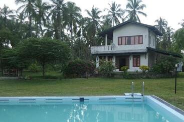 호텔 Cocoworld Bungalow