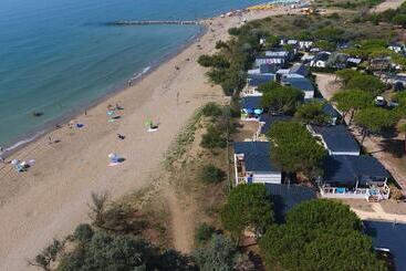 Otel Club Del Sole Jesolo Mare Family Camping Village