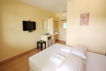 Hotel Srikanlaya Resort