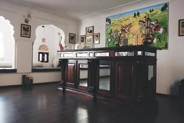Hotel Talabgaon Castle
