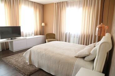 Park Hotel Dobrograd