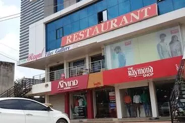 Hinglaj Hotel And Restaurant