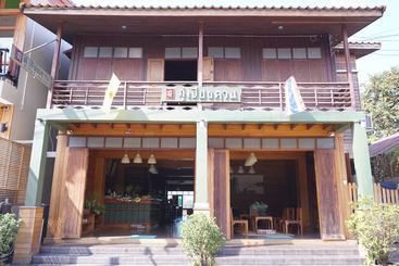 Pensionat Phu Chiangkhan Hostel