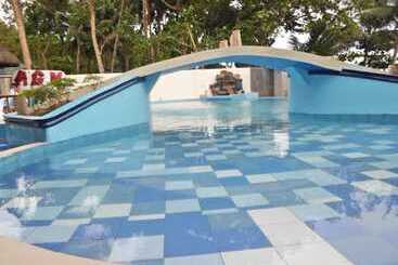Hotel Agm Beachfront Resort & Resto
