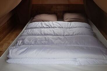 호텔 Camping Les Berges Du Célé