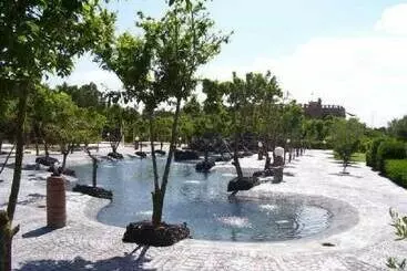 Majatalo Complexe Lakala