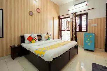 Pensió Oxygen Homestay By Oyo Rooms