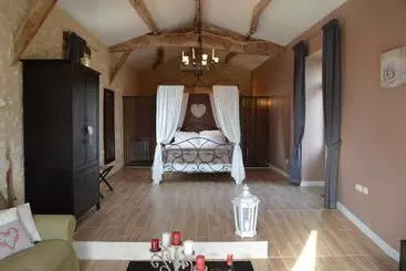 Aamiaismajoitus (B&B) Domaine Les Jourdis