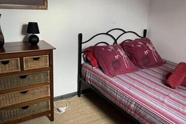 茅舍 Chambres D Hôte Du Domaine De La Reine Blanche