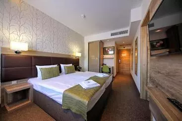 Hotelli Nádas Tó Park