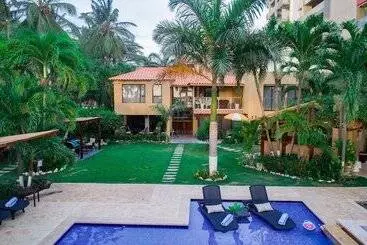 Casa Verano Beach Hotel   Adults Only